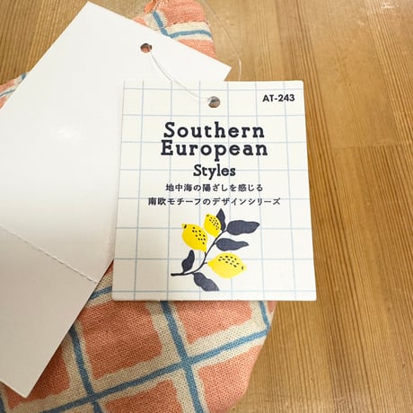【Tomo】刺繍ポーチ　チェックオレンジ