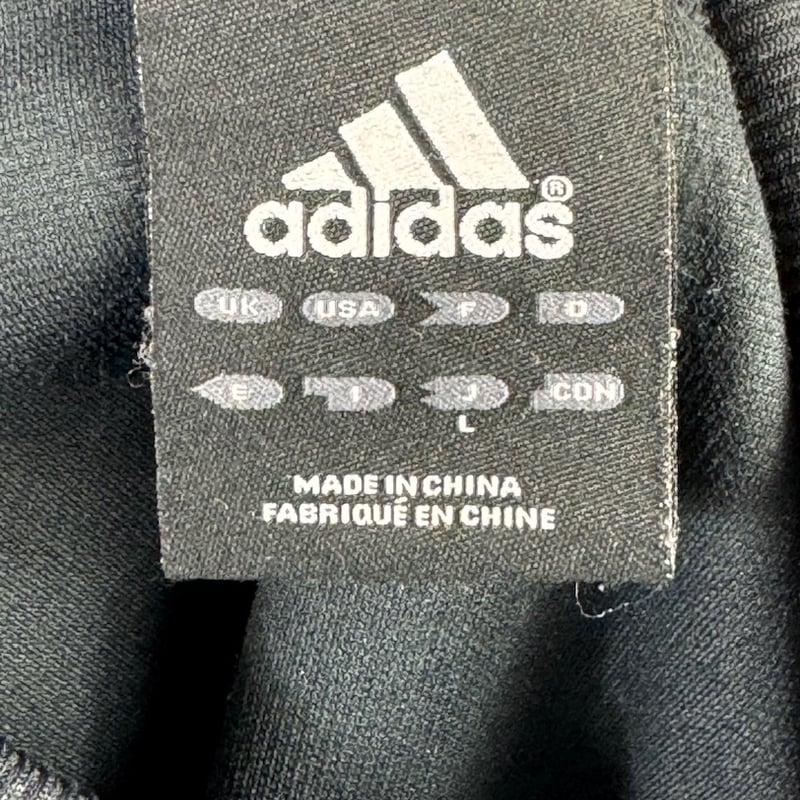 adidas トラックジャケット 黒 ビッグロゴ コーティングジャージ adidas トラックジャケット 黒 ビッグロゴ コーティングジャージ