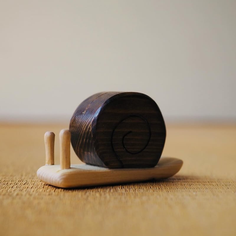 カードスタンド かたつむり | 木工房・あき