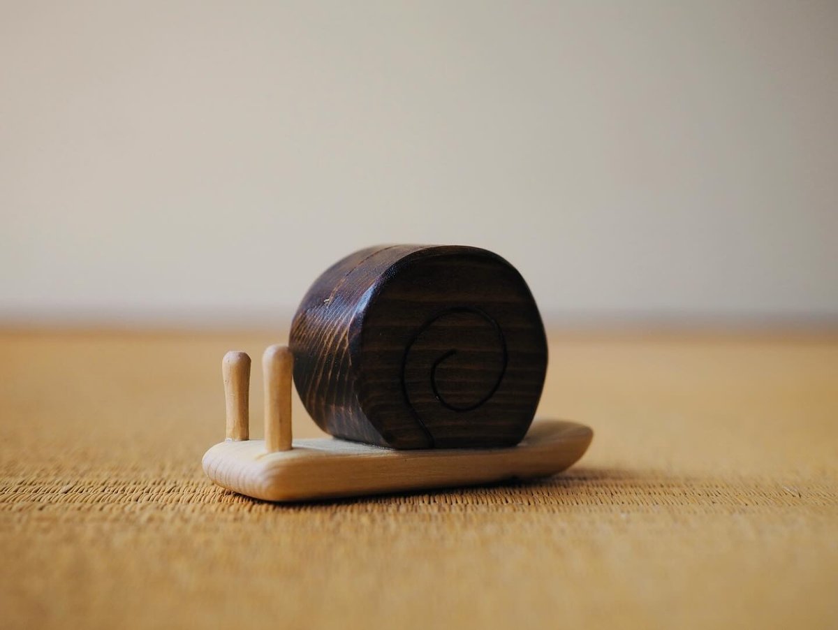 カードスタンド かたつむり | 木工房・あき