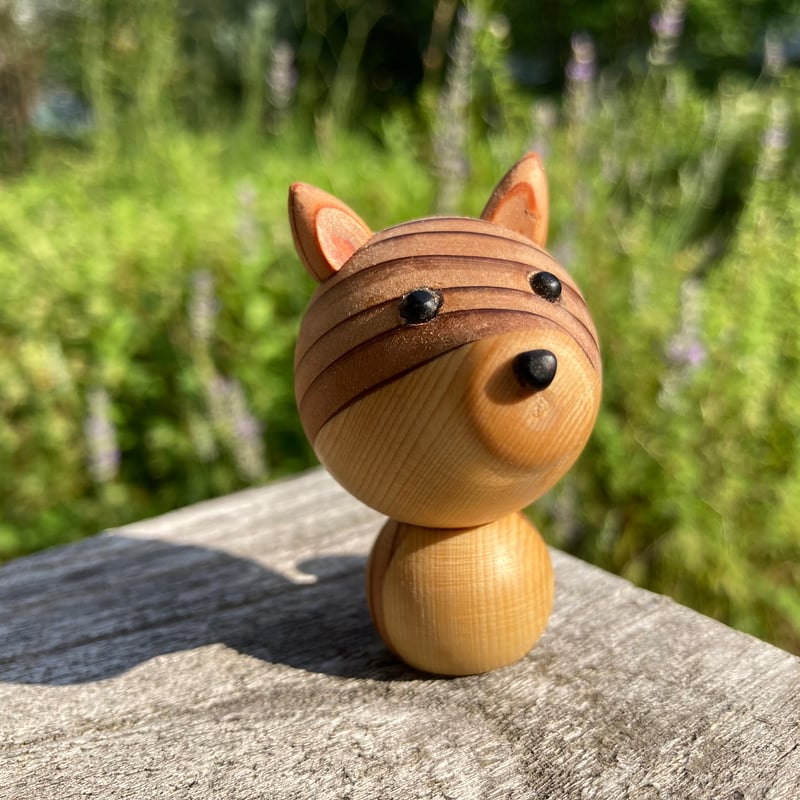 いやしどつぶつ 柴犬 | 木工房・あき