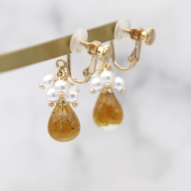 イヤリング・ピアス｜小粒パールと雫｜黄色 | POOPOOPAPER accessory