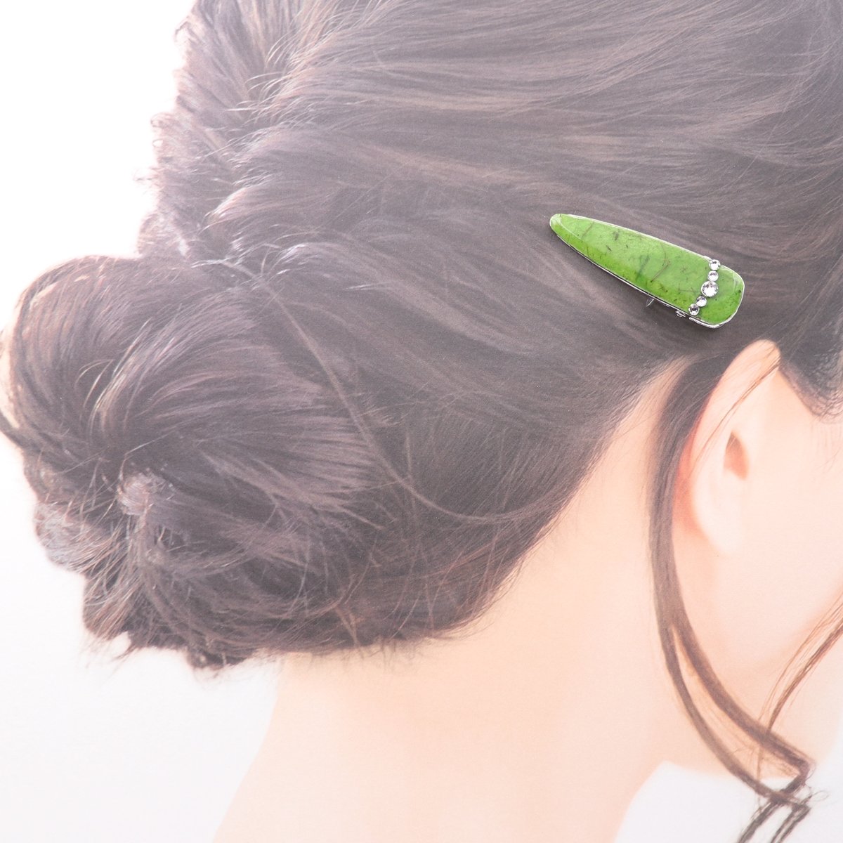 ヘアクリップ｜クリスタルガラス｜緑 | POOPOOPAPER accessory