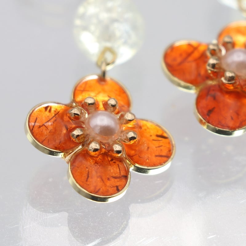 イヤリング・ピアス｜花とガラスビーズ｜オレンジ | POOPOOPAPER