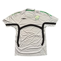 00's Ireland traning kit