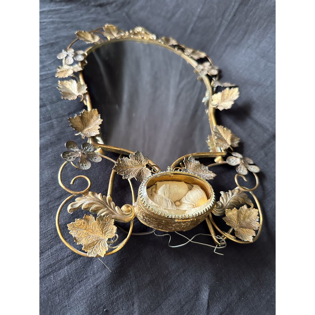 フランス アンティーク19世紀 グローブドマリエ Paris Antique | glacé 