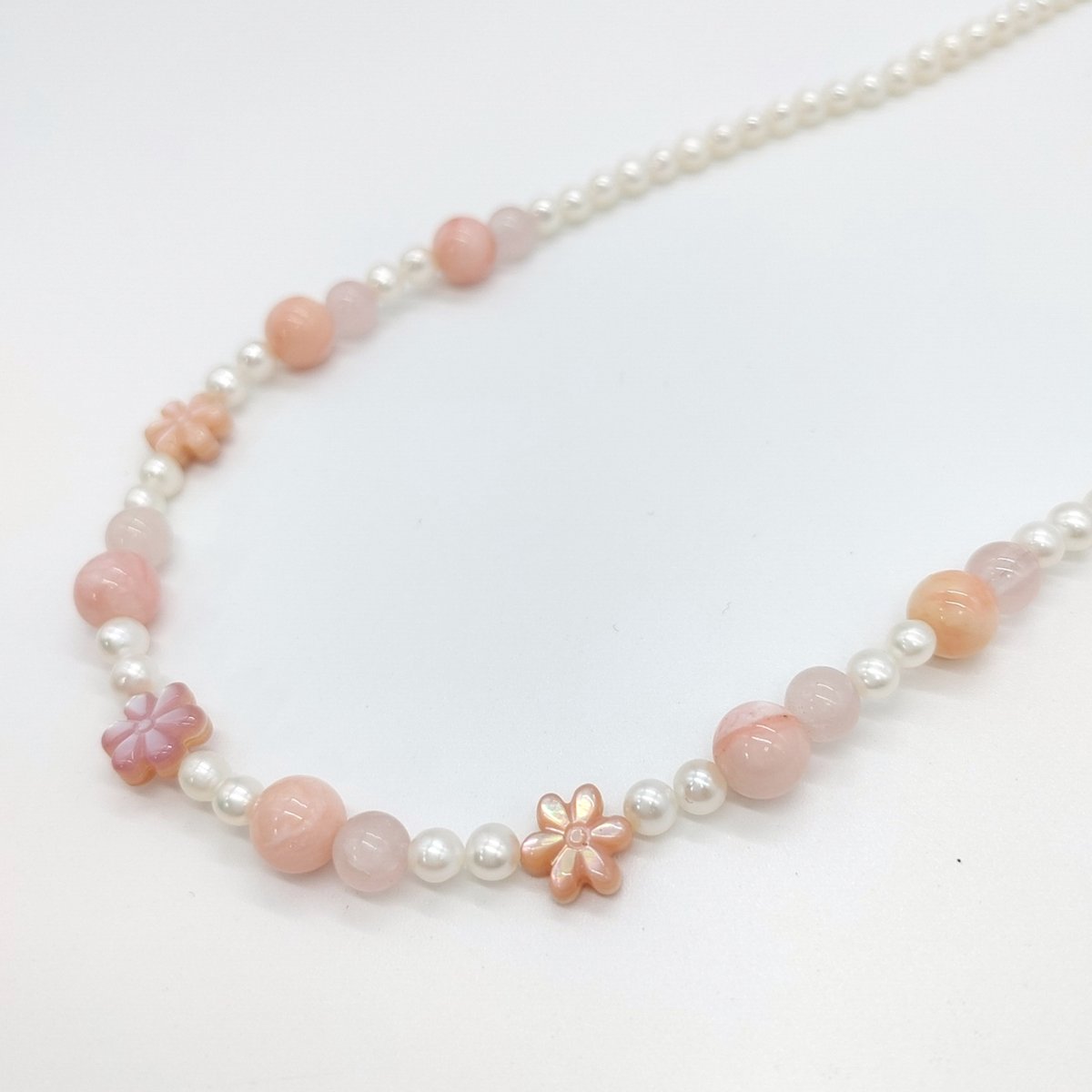 hima ハートシェイプ　ローズクォーツ　22k パールネックレス　ジェムパレス お花とローズクォーツのキュートネックレス | KJM-pearl