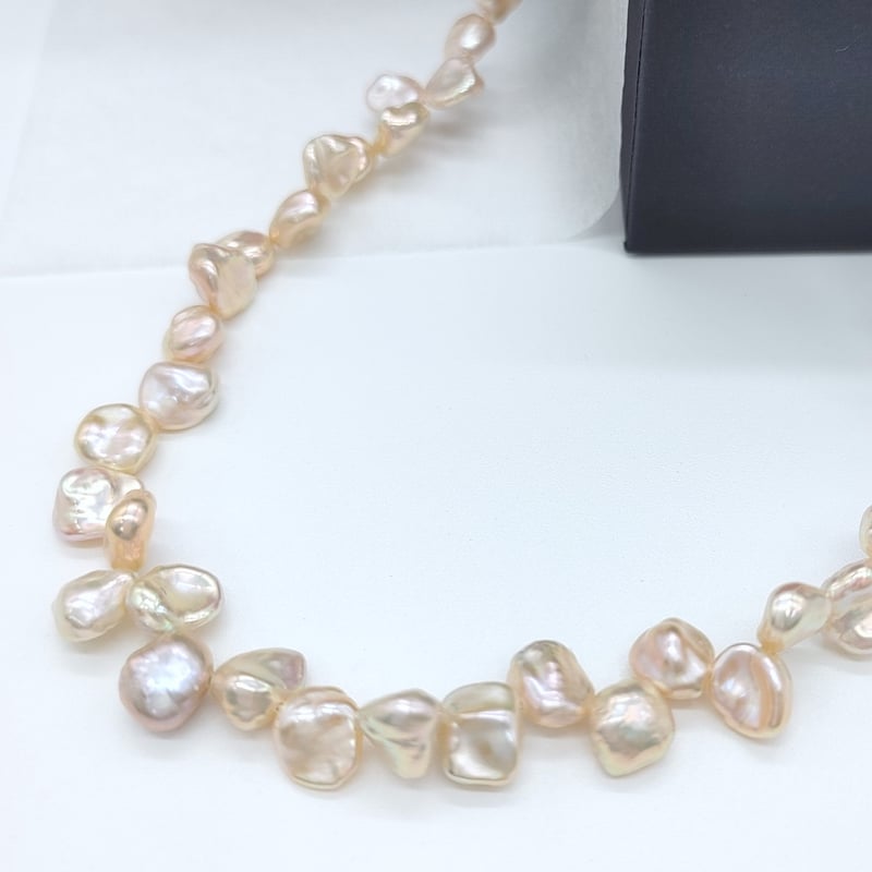小粒な花びらパール ナチュラルオレンジネックレス | KJM-pearl 最新作 