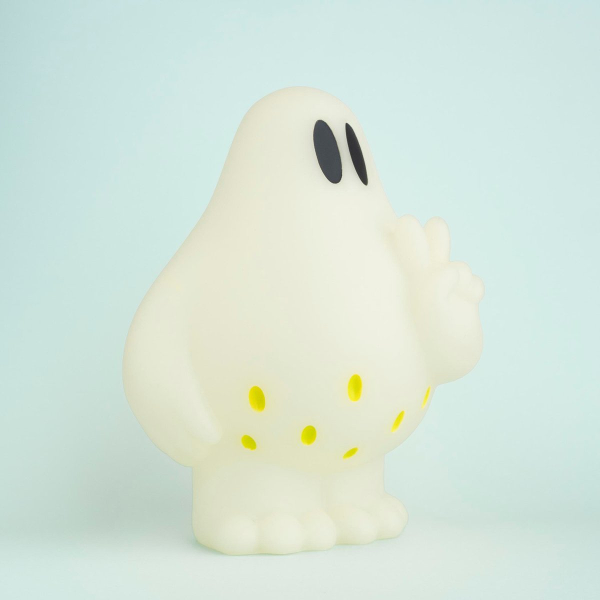 ピースイエティ君の蓄光ソフビ[MONO] | ななしのおばけちゃん