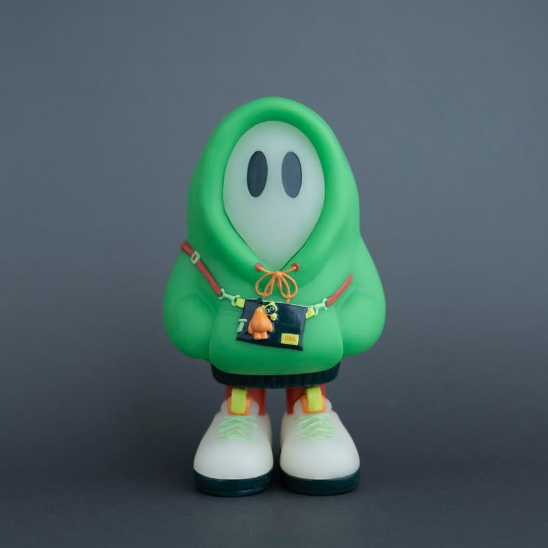 フードかぶりおばけちゃんのソフビ[蓄光RETRO GREEN] | ななしのおばけ