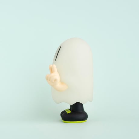 ピースおばけちゃんの蓄光ソフビ[MONO]