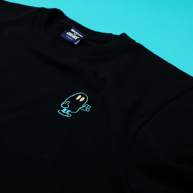 ^_^ページ♡⃜ ピースおばけちゃんのネオンカラー刺繍Tシャツ | ななしのおばけちゃん