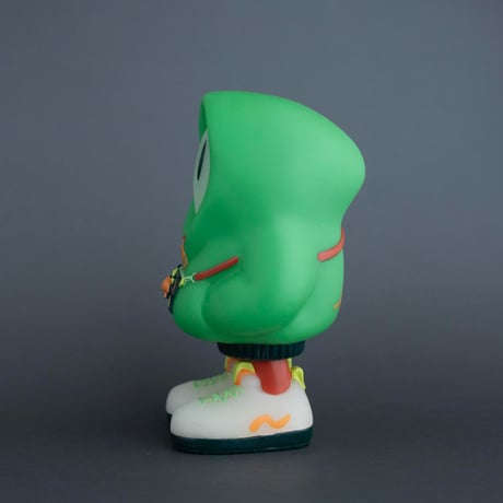 フードかぶりおばけちゃんのソフビ[蓄光RETRO GREEN]