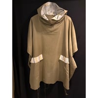Loose silhouette large poncho