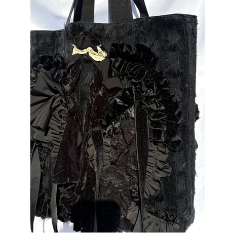 original decorative black back.