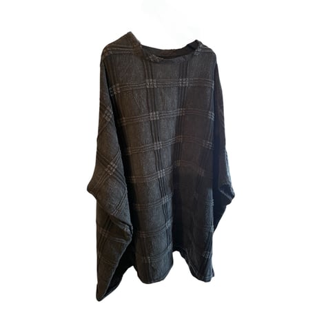 dark gray big-cut clothing