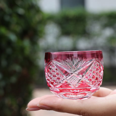 猪口「綾切子」　金赤