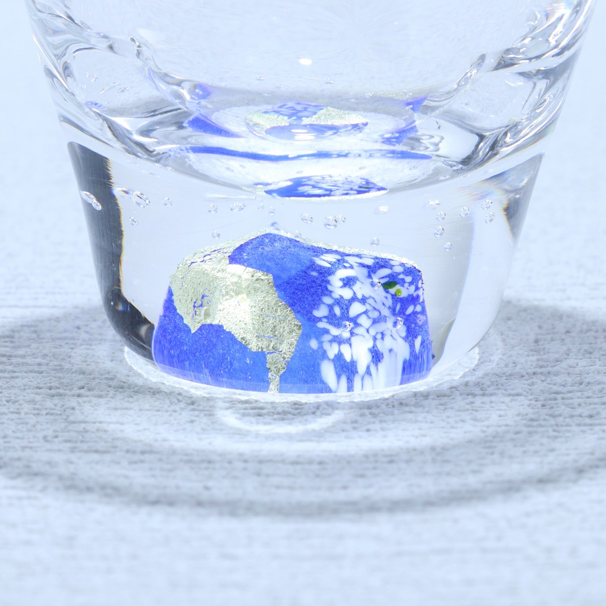 美しい古美術◼️蔵からクリーム色とコバルトブルーの可愛い深めのお皿が出て来ました、 コ14 ブルーグレー オーバルリム深皿 - 益子焼の小さな窯元