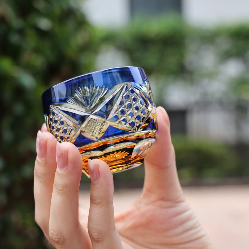 猪口「綾切子」 アンバー/ルリ | グラスアート黒木 | 公式オンラインストア