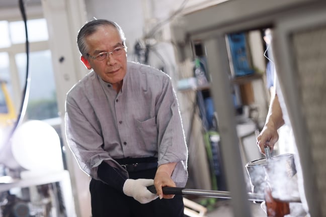 黒木国昭　楕円形　あわび形　器 黒木国昭作 プラチナ象嵌「光琳」花器 - 古好屋