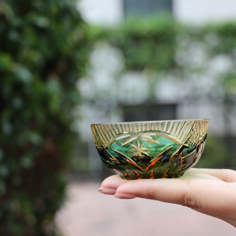 黒木国昭　綾切子　アンバーパープル二色切子茶入　共箱トニコ東さ7-0219☆2F オールドファッション「綾切子」 アンバー/パープル | グラス