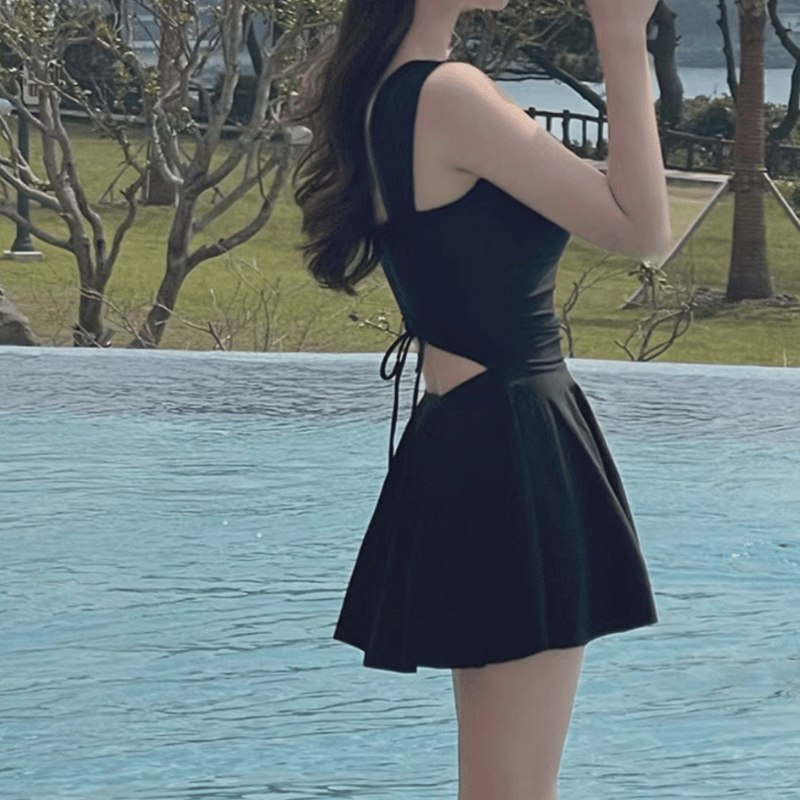 ワンピース水着ブラック無地スカートタイプ体型カバー | DYH