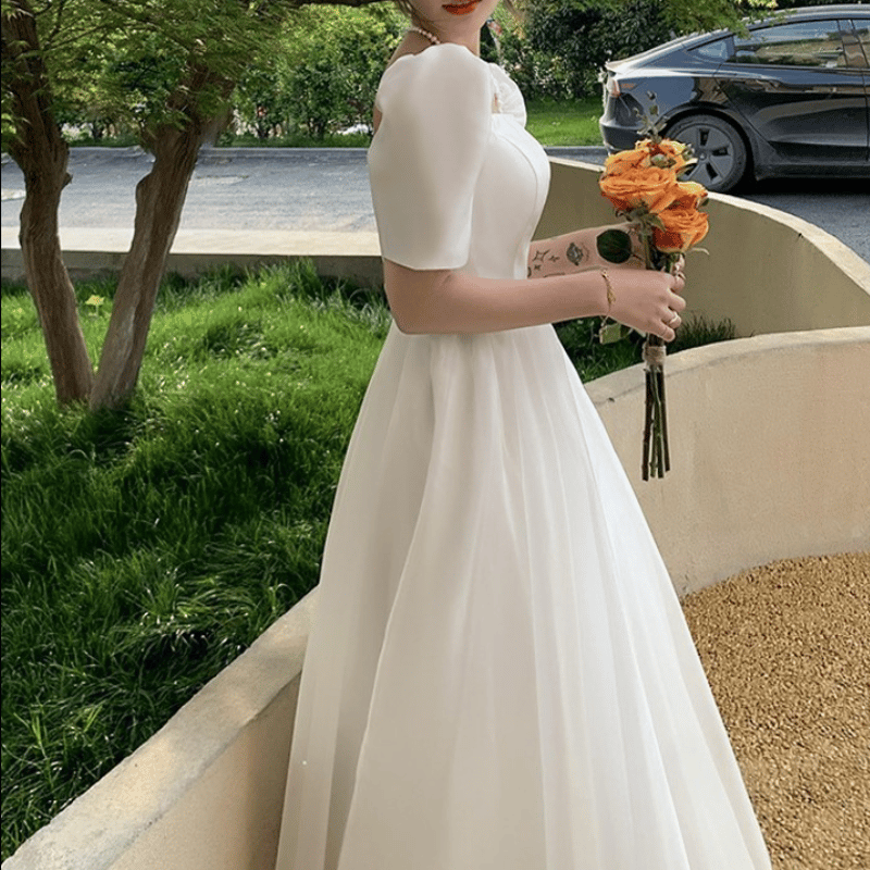 結婚式 前撮り ウエディングドレス サテン スクエアネック | DYH