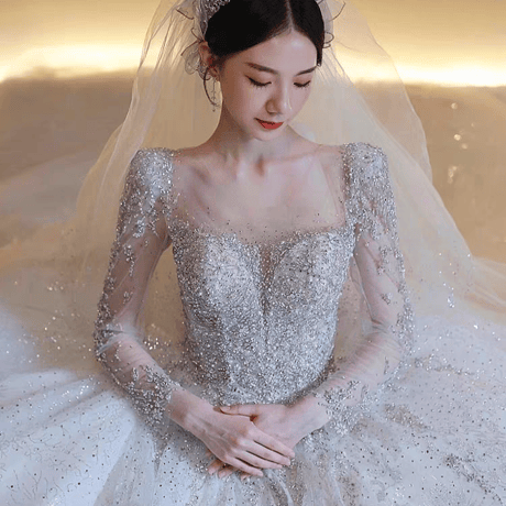 長袖チュールスクエアネックキラキラ軽やかウェディングドレス結婚式前撮り花嫁