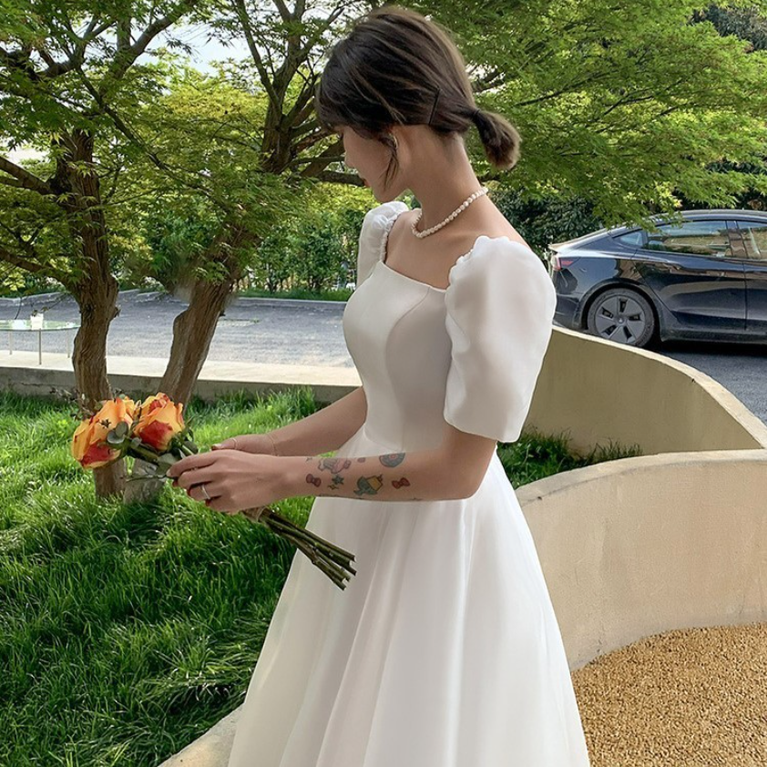 結婚式 前撮り ウエディングドレス サテン スクエアネック | DYH