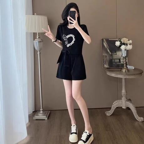 半袖 T シャツショートパンツ 2 点セット レディース 夏用カジュアルスポーティ