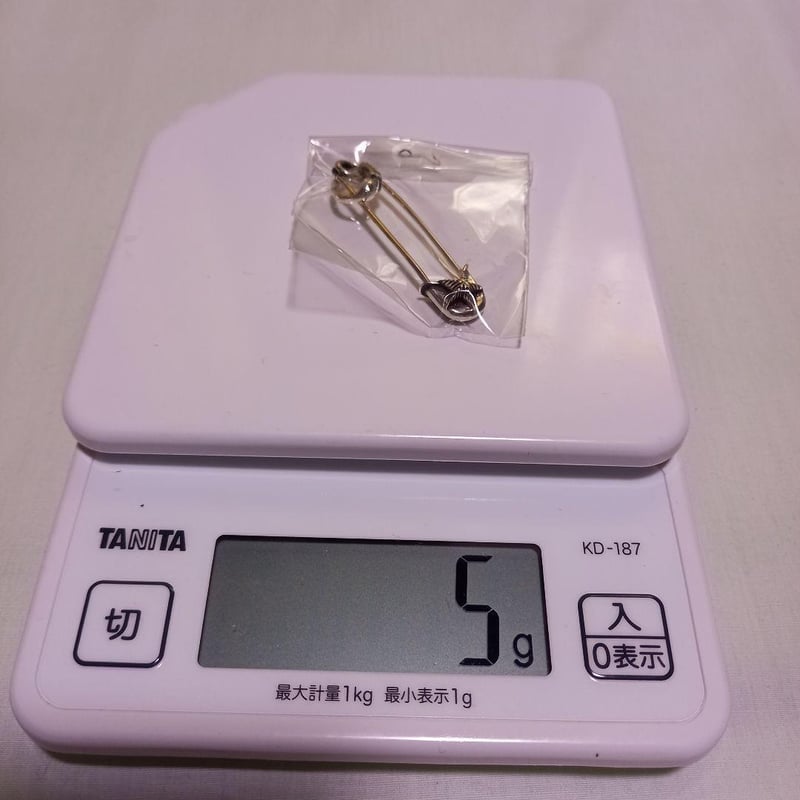 ☆【新品】シルバー925 安全ピン 星形ピアス セーフティピン ☆【新品】シルバー925 安全ピン 星形ピアス セーフティピン