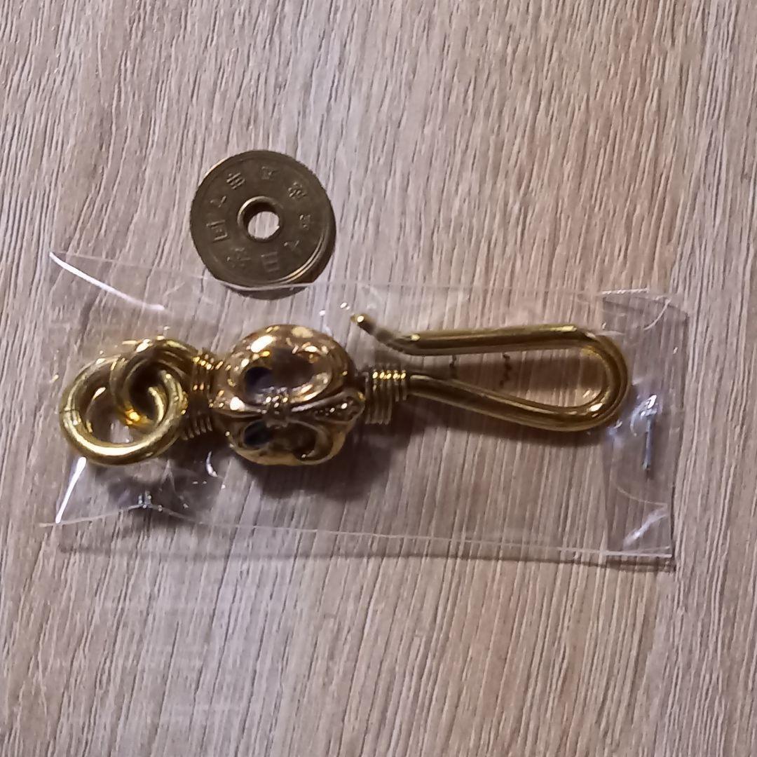 黄銅 キーホルダー キーチェーン 百合 ユリ ドッグタグ ライダース