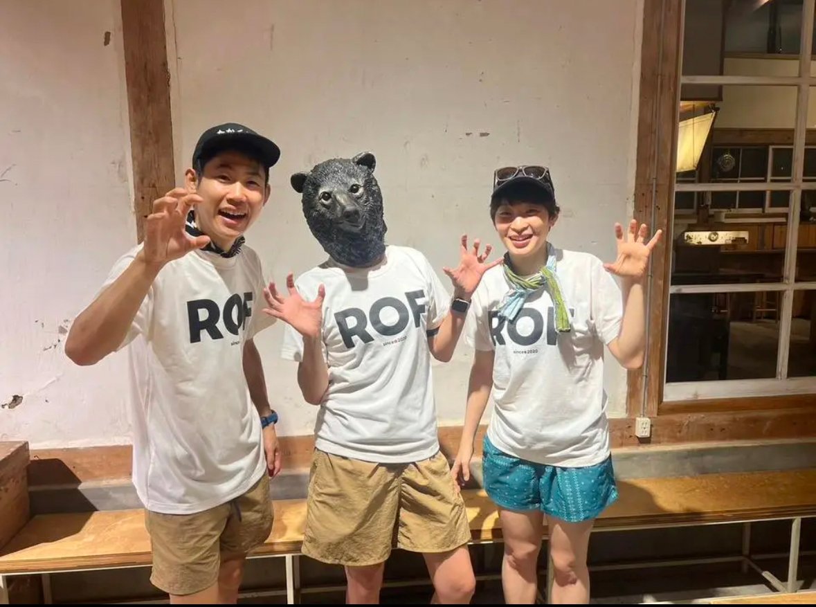 茶@プロフ必読 ROF.ロゴドンT（茶） | ROF