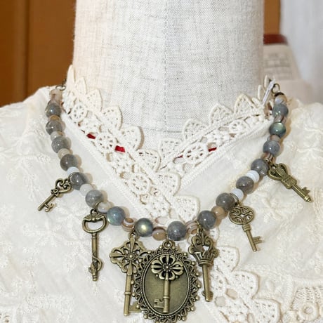 handmade_Luna.】マクラメ× ラブラドライト ネックレス handmade_Luna