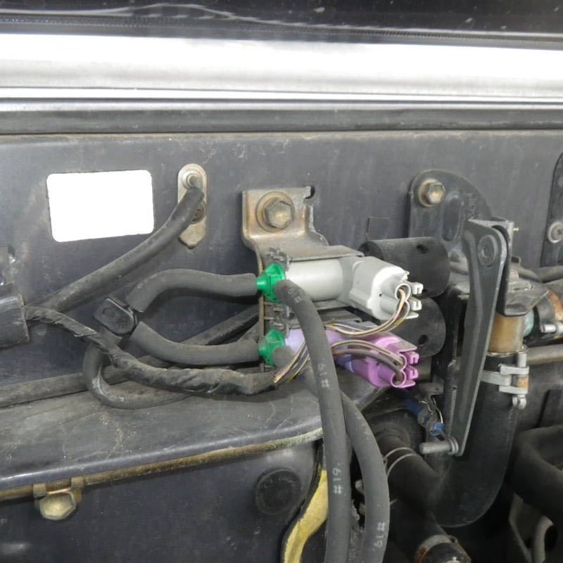 SANOAUTO】ランクル60・70 4WD切り替えソレノイドバルブ！ | GOOSFAM