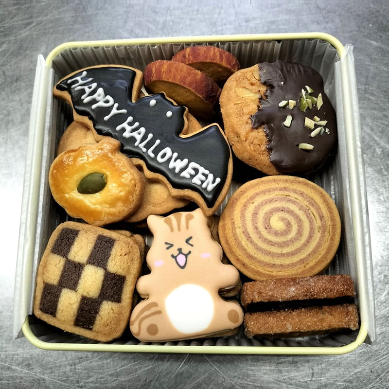 【新品未開封2点セット】リルリンリン チョコレートバーバッグ&クッキー缶 CATEGORY クッキー缶 | puhura