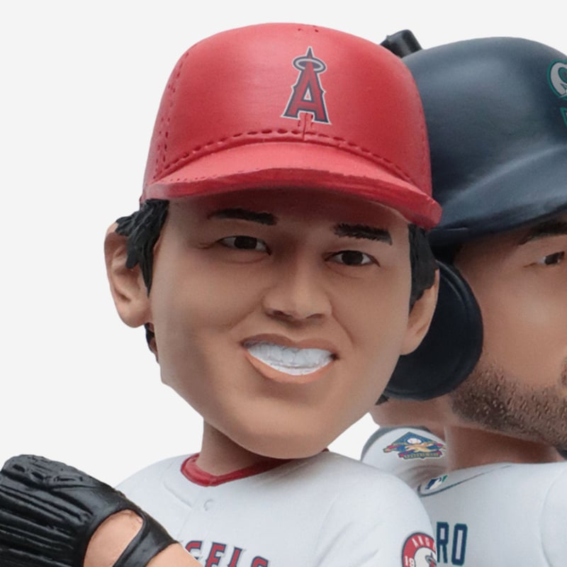 世界288個限定】大谷翔平 鈴木一郎 2001年&2021年 MVP デュアル 世界288個限定】大谷翔平 鈴木一郎 2001年&2021年 MVP デュアル