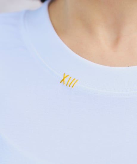 ロングTシャツ-眼