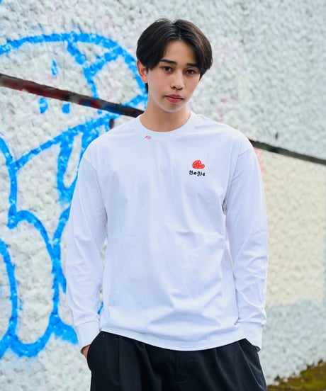 ロングTシャツ-縫いハート