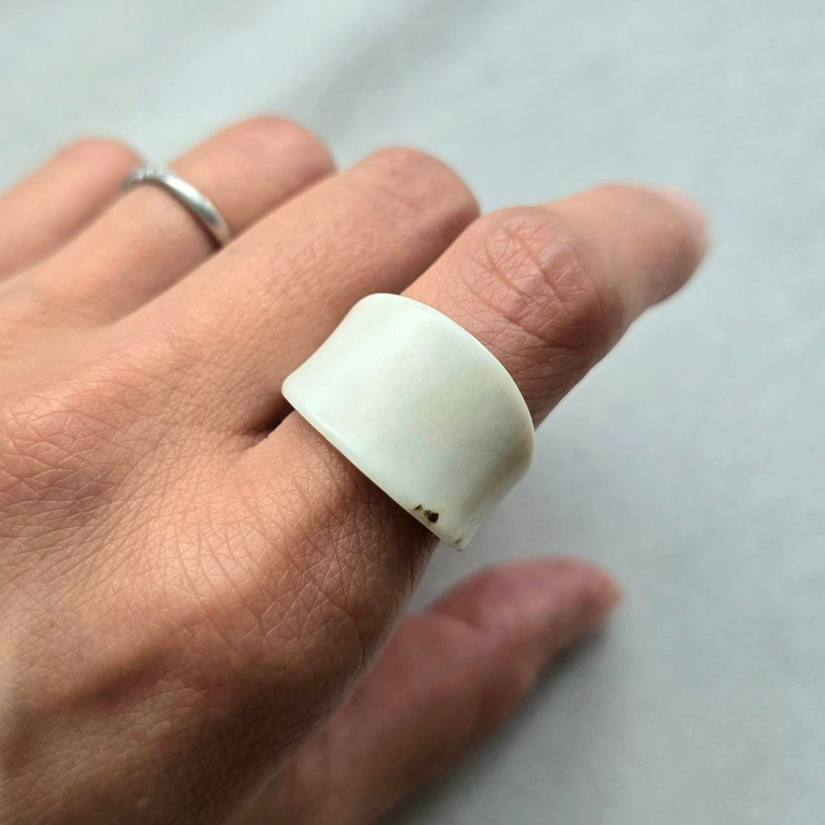 鹿の角 natural プレーンリング 約10.5号 | 鹿角工房～イランカラプテ～