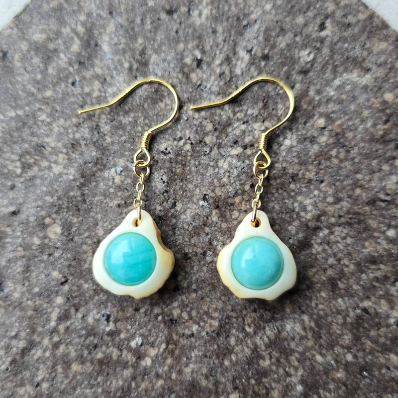 鹿の角 アマゾナイトのピアス | 鹿角工房～イランカラプテ～