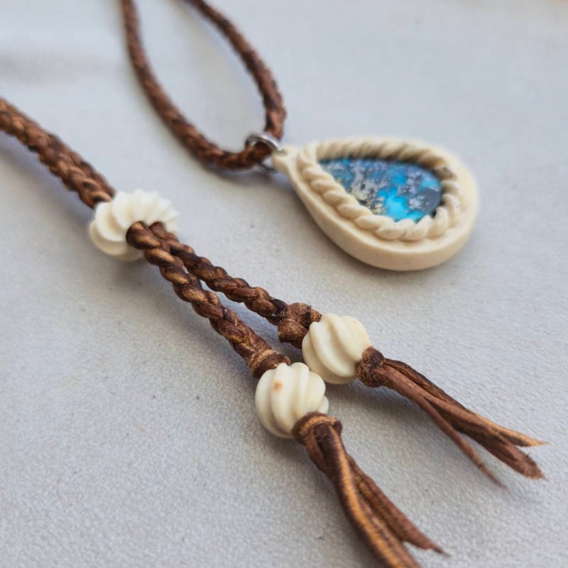 鹿の角 ペルシアンターコイズのペンダント#7 鹿の角 ペルシアンターコイズのペンダント#7 | 鹿角工房