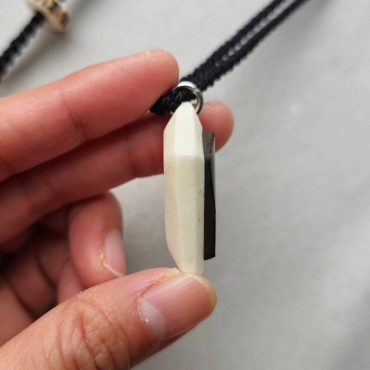 鹿の角 アンモライトのネックレス 鹿の角 アンモライトのペンダント#4 | 鹿角工房～イランカラプテ～