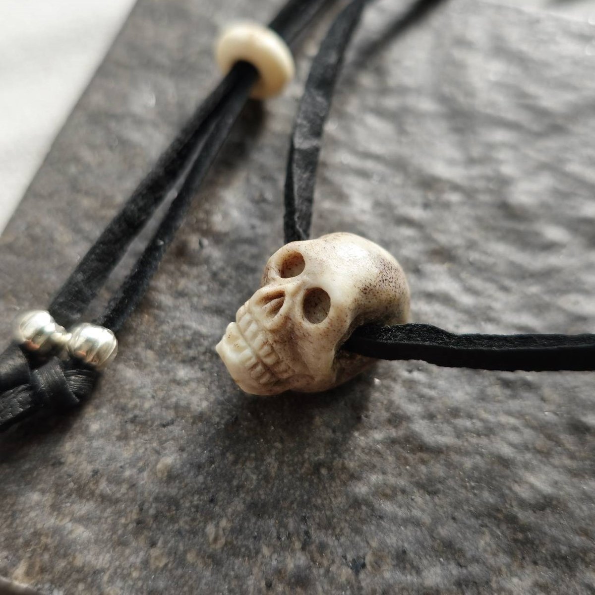 鹿の角 髑髏のペンダント | 鹿角工房～イランカラプテ～