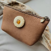 鹿革のポーチ チベタンターコイズの鹿角コンチョ 鹿革のポーチ チベタンターコイズの鹿角コンチョ - メルカリ