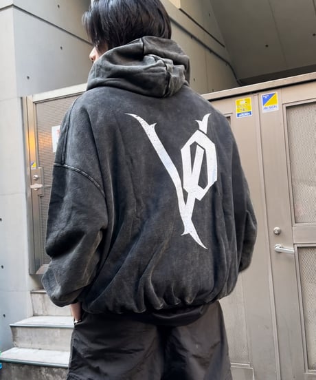 Volff オーバーフィットヴィンテージロゴTシャツ チャコール