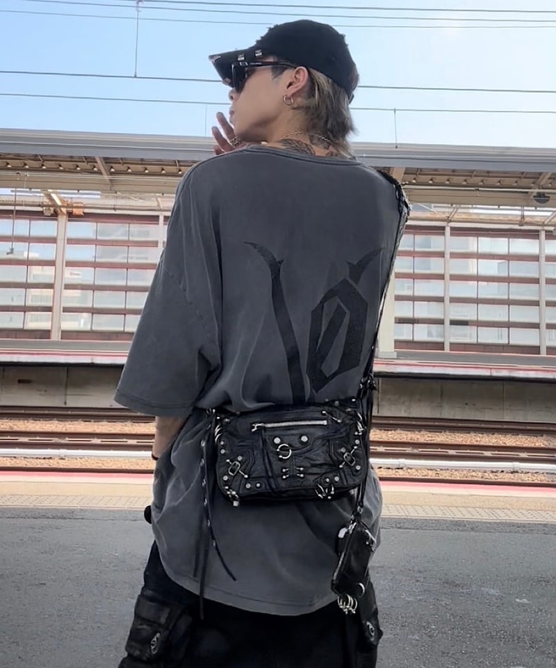 OVER FIT LOGO VINTAGE T-SHIRT / CHARCOAL | Volff