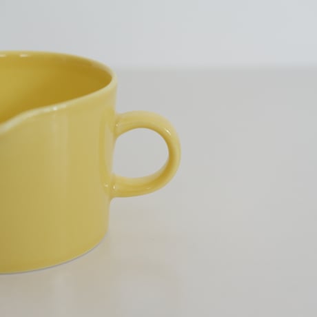 ARABIA YELLOW TEEMA CREAMER