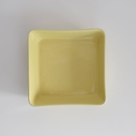 ARABIA KILTA SQUARE DISH