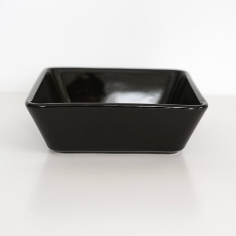ARABIA KILTA SQUARE DISH